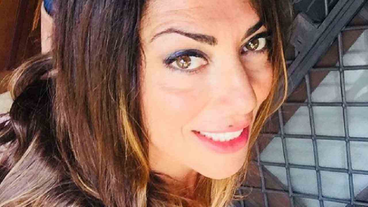 Ricordate Bianca La Prima Moglie Di Enrico Brignano Ecco Come Si E Ridotta Il Democratico Giornale Di Libera Informazione