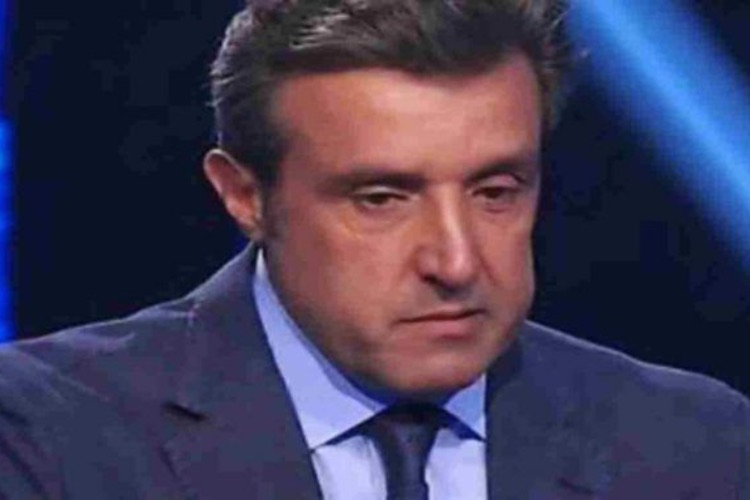 Come Si Chiama Il Figlio Di Flavio Insinna