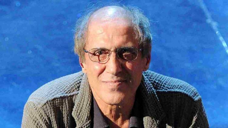adriano celentano sorride