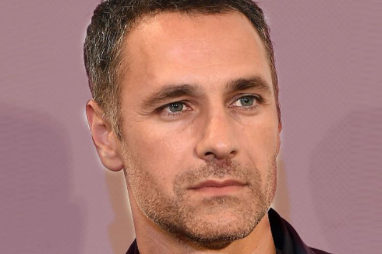 Raoul Bova, per i fan è un colpo al cuore: la fine era inevitabile | Ecco cosa è successo Raoul Bova, per i fan è un colpo al cuore: la fine era inevitabile | Ecco cosa è successo