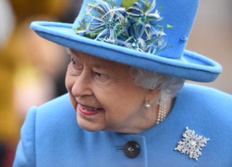 Terremoto Royal Family, è già pronta la nuova regina: ecco chi sarà Terremoto Royal Family, è già pronta la nuova regina: ecco chi sarà