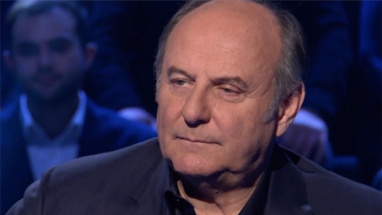 Gerry Scotti, ve la ricordate Patrizia, la storica moglie? Ecco dopo il tradimento com’è diventata Gerry Scotti, ve la ricordate Patrizia, la storica moglie? Ecco dopo il tradimento com’è diventata