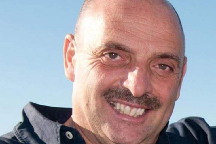 Paolo Brosio, la voce spezzata quando racconta il dramma: “Era andata a dargli il buongiorno…non respirava più”: Paolo Brosio, la voce spezzata quando racconta il dramma: “Era andata a dargli il buongiorno…non respirava più”:
