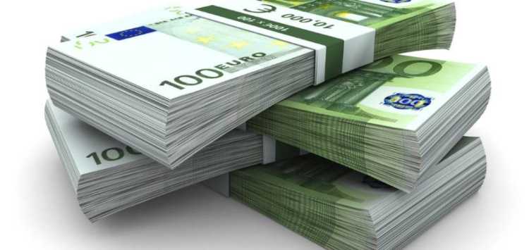 Soldi contanti, finalmente arriva il cambio: Ecco quanto puoi avere nelle tue tasche Soldi contanti, finalmente arriva il cambio: Ecco quanto puoi avere nelle tue tasche
