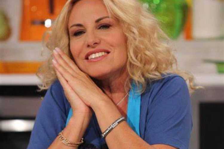 anto sorride