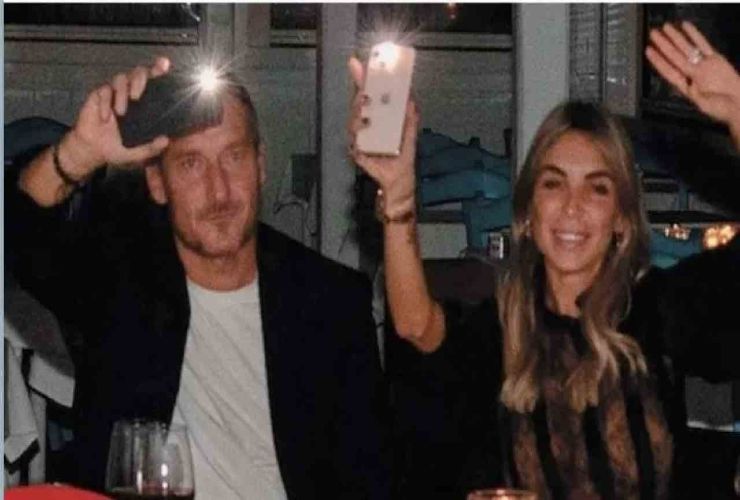 Francesco Totti e Noemi Bocchi -20221011 - ildemocratico.com