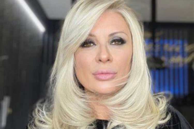Tina Cipollari bella