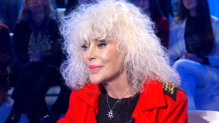 Donatella Rettore seria